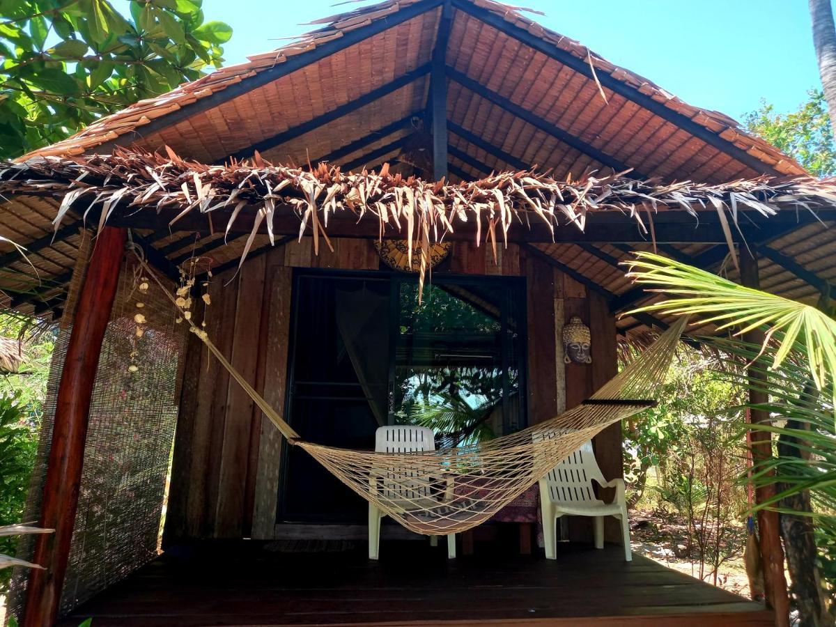 Sabai Sabai Beach Bungalows Koh Phayam Exterior photo
