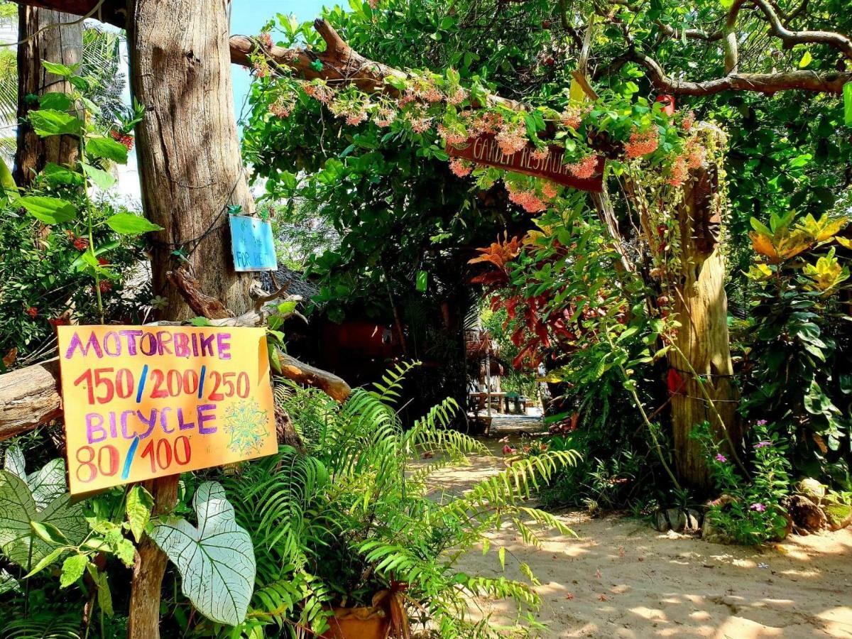 Sabai Sabai Beach Bungalows Koh Phayam Exterior photo